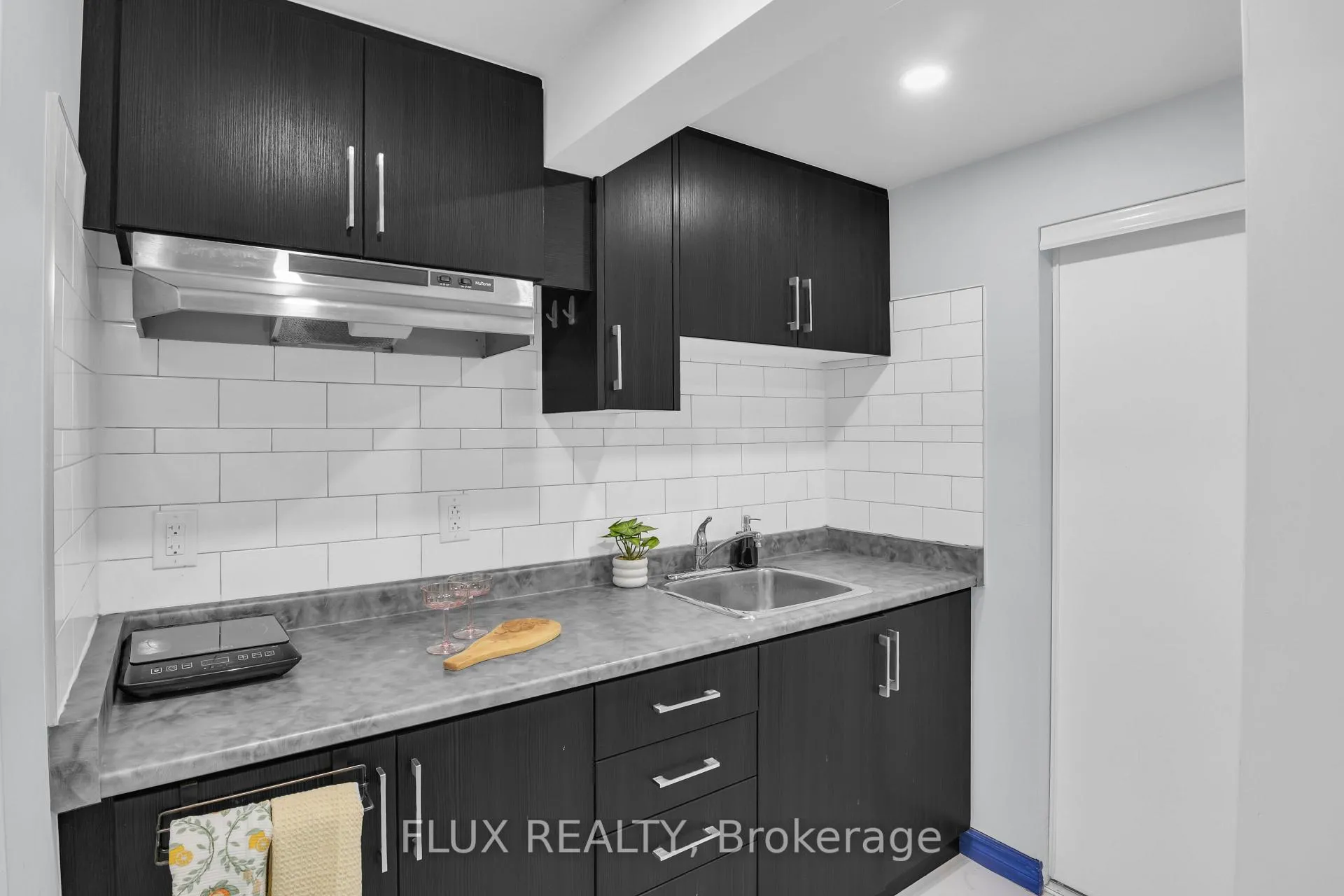 Photo 20 of Unit 17, 175 Siebert Avenue, Kitchener — HOMEH