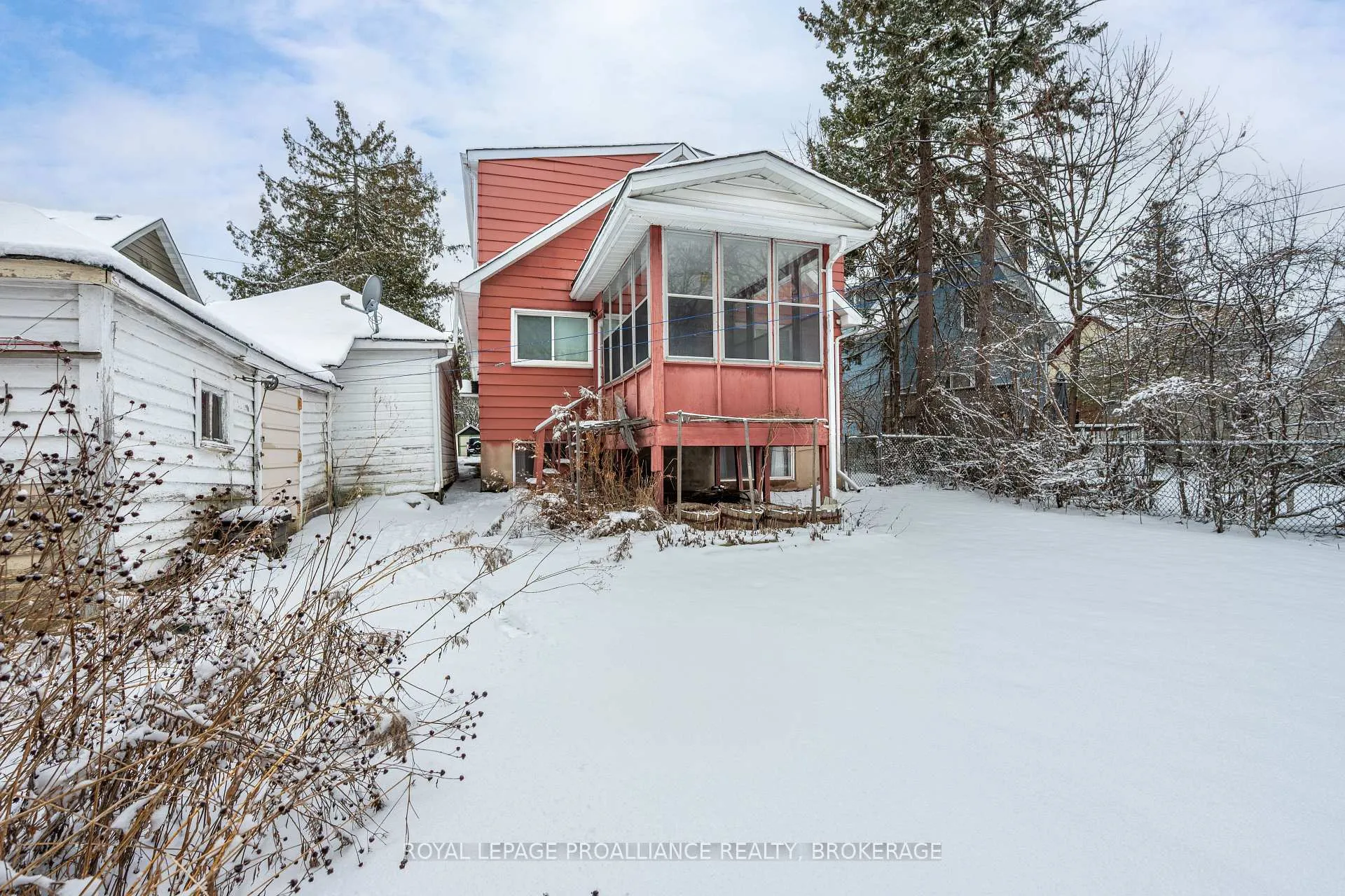 Photo 41 of 31 Toronto Street, Kingston, Central City East — HOMEH