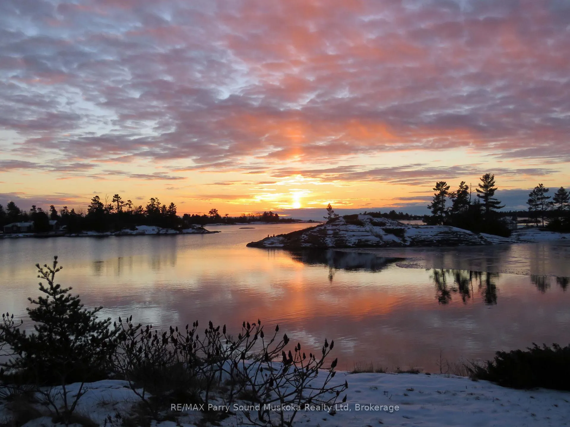 Photo 4 of 13 Janet Lane, Carling — HOMEH