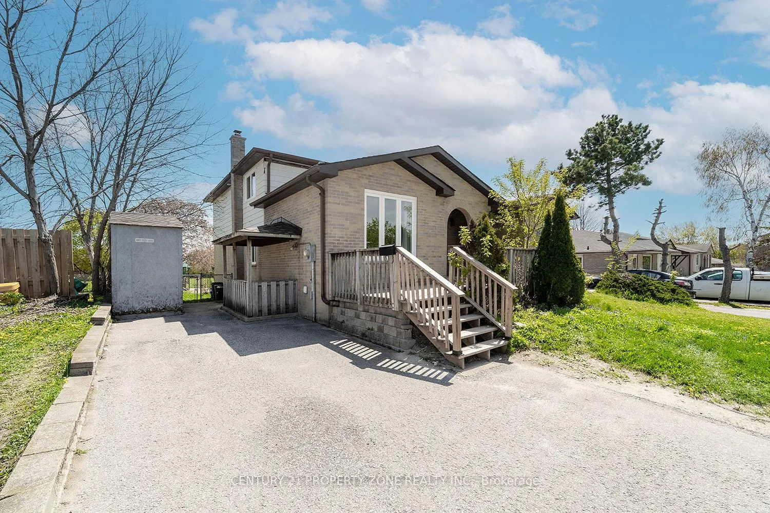 Photo 1 of 39 Sylvia Street, Barrie, Grove East — HOMEH