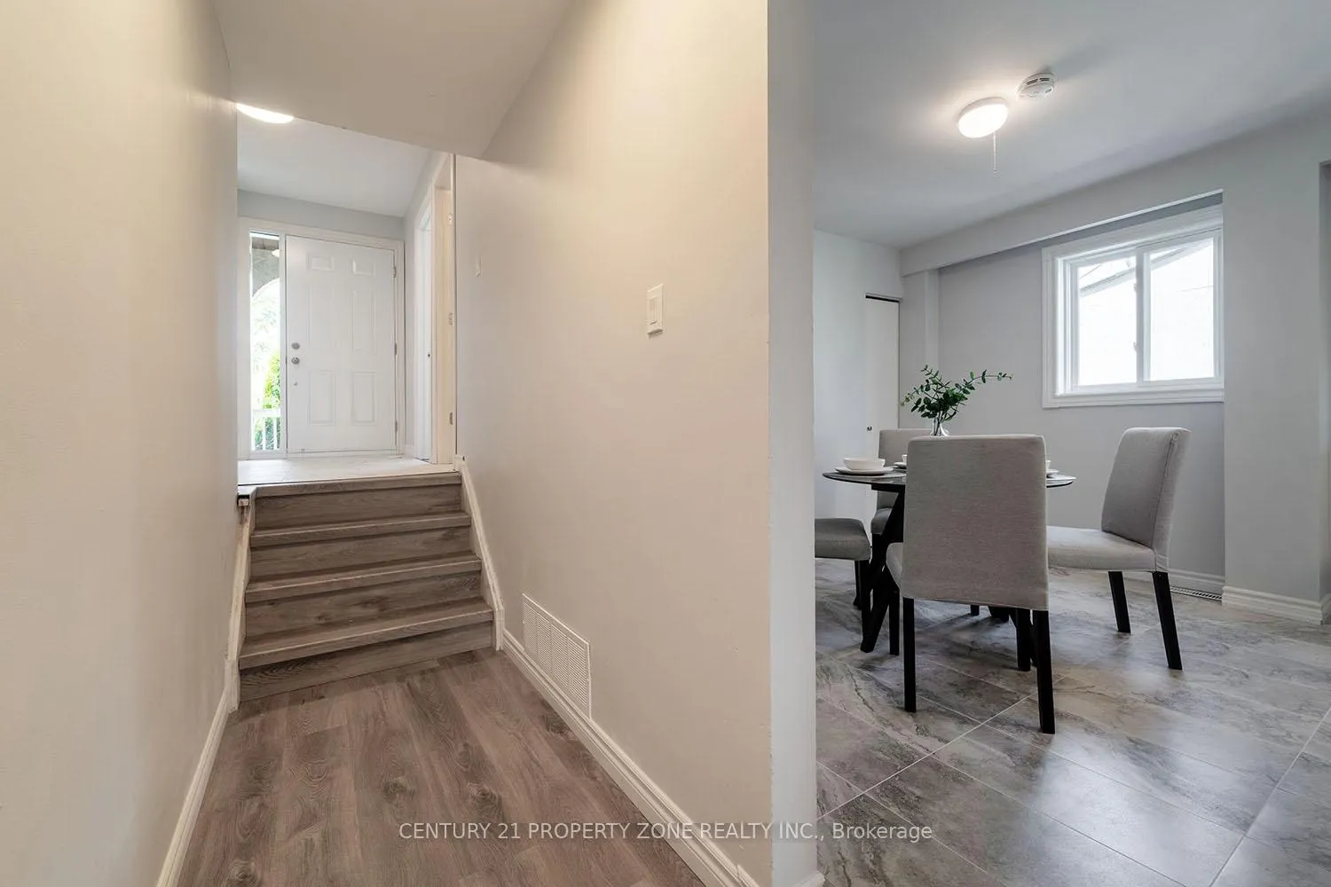 Photo 33 of 39 Sylvia Street, Barrie, Grove East — HOMEH