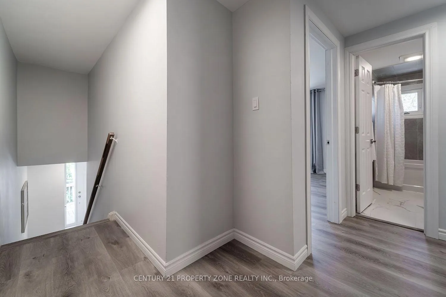 Photo 34 of 39 Sylvia Street, Barrie, Grove East — HOMEH