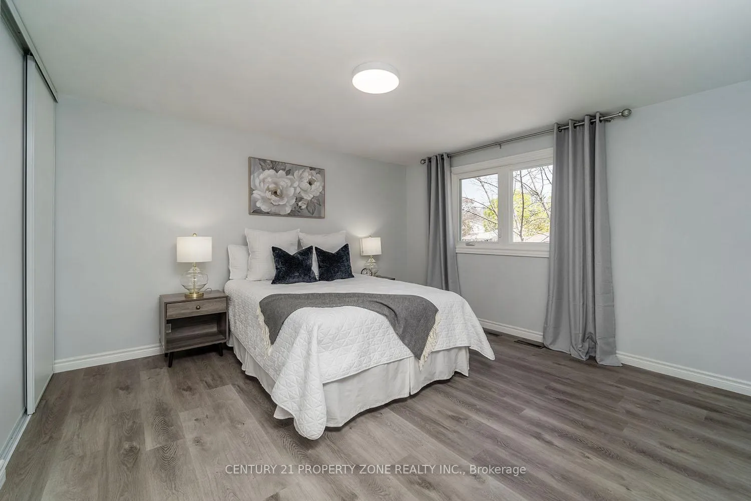 Photo 35 of 39 Sylvia Street, Barrie, Grove East — HOMEH