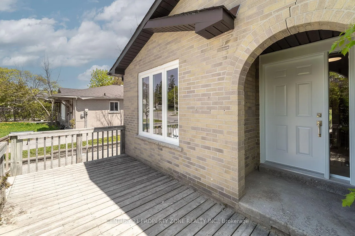 Photo 44 of 39 Sylvia Street, Barrie, Grove East — HOMEH