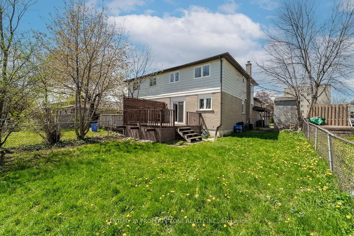 Photo 46 of 39 Sylvia Street, Barrie, Grove East — HOMEH