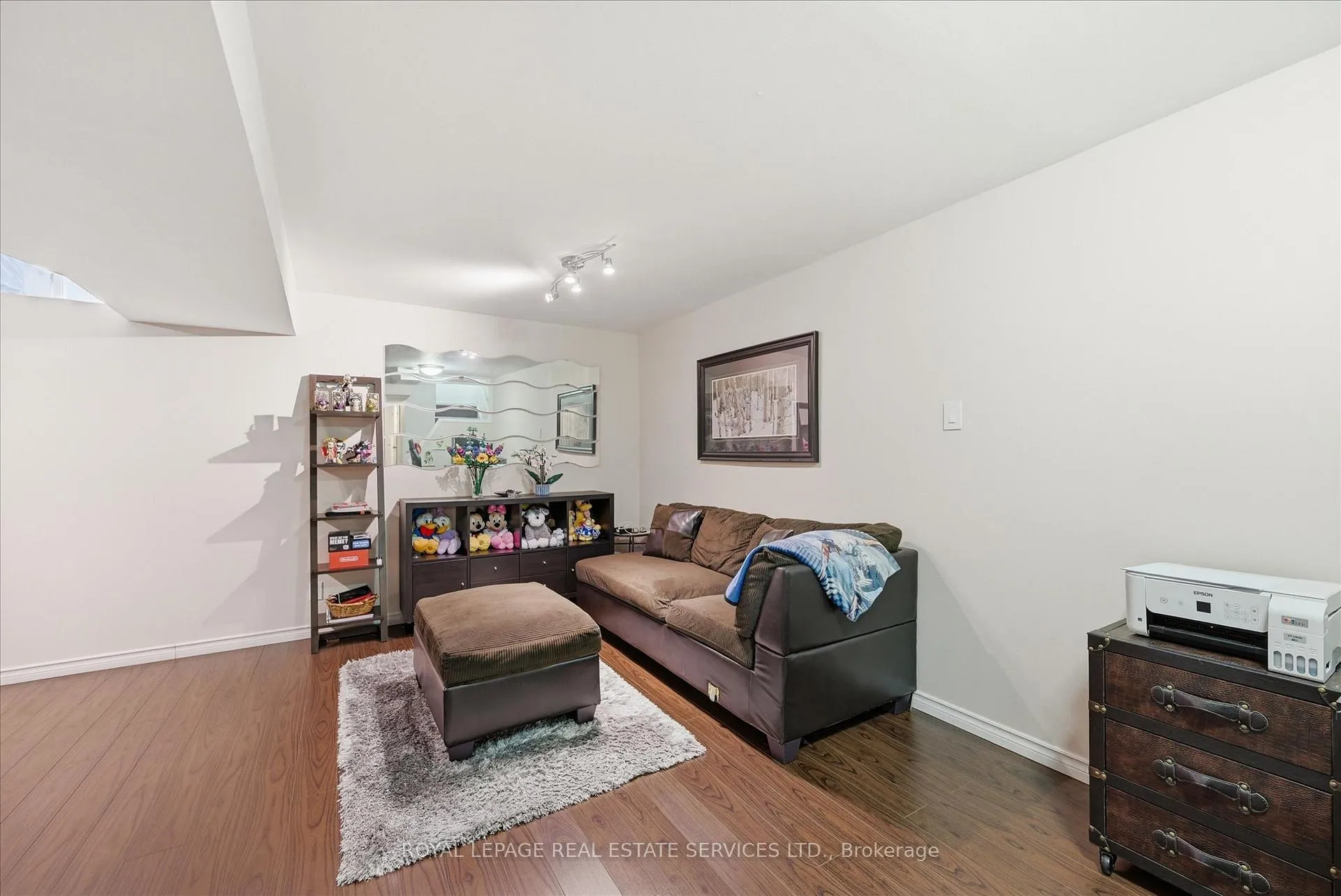 Photo 34 of 1267 Walkers Line, Burlington, Tansley — HOMEH