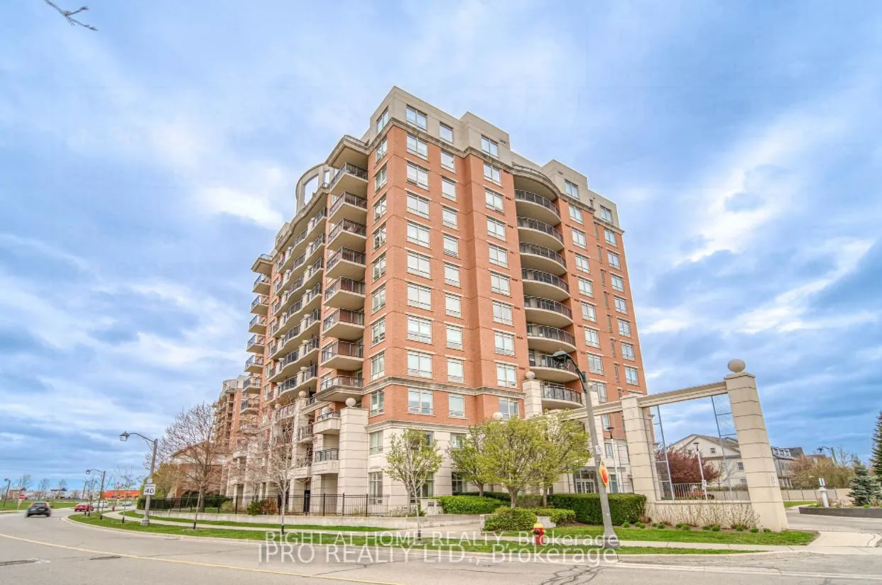 Front of Unit 902, 2365 Central Park Drive