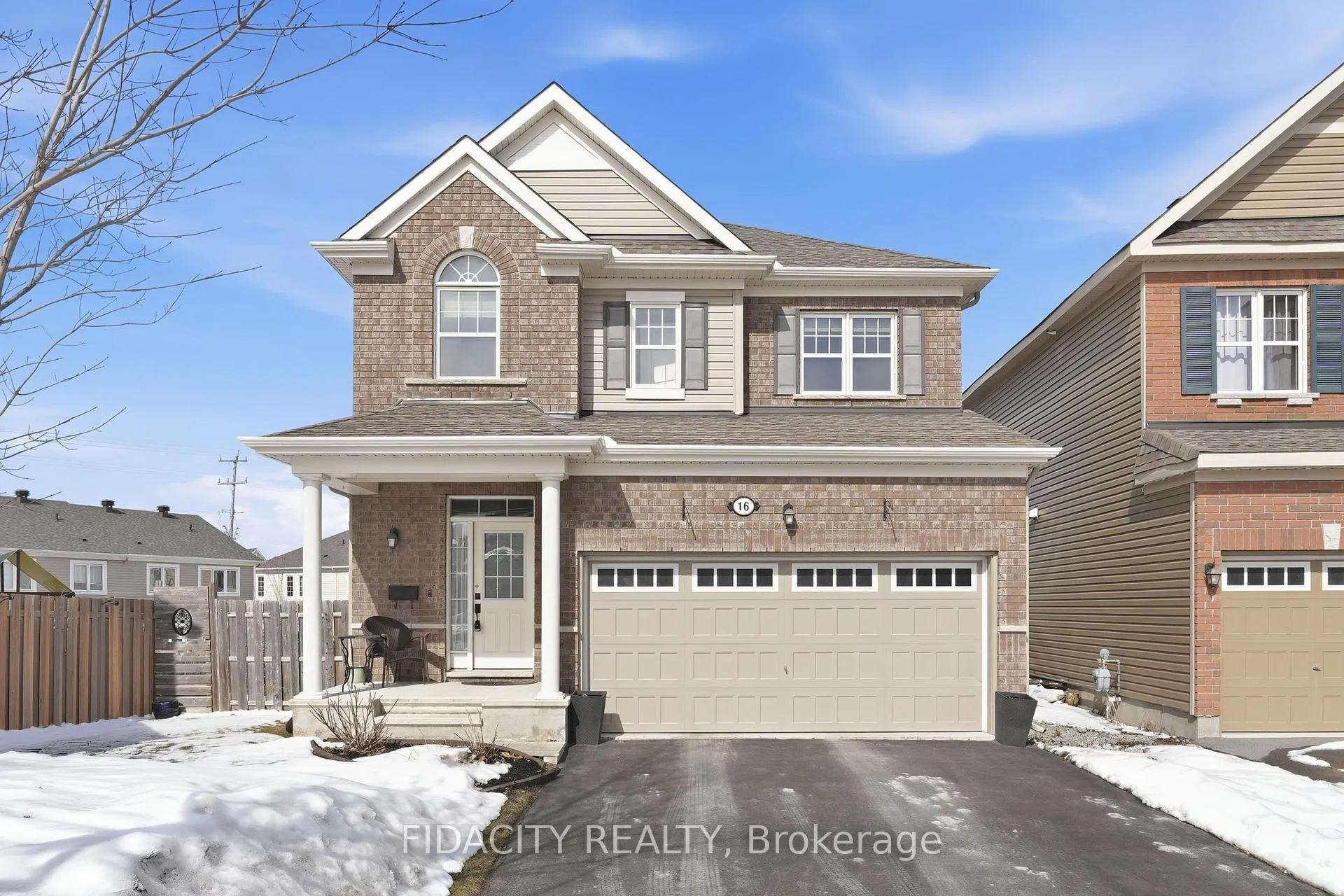 Photo 1 of 16 Sweetbay Circle, Ottawa, Stittsville (North) — HOMEH