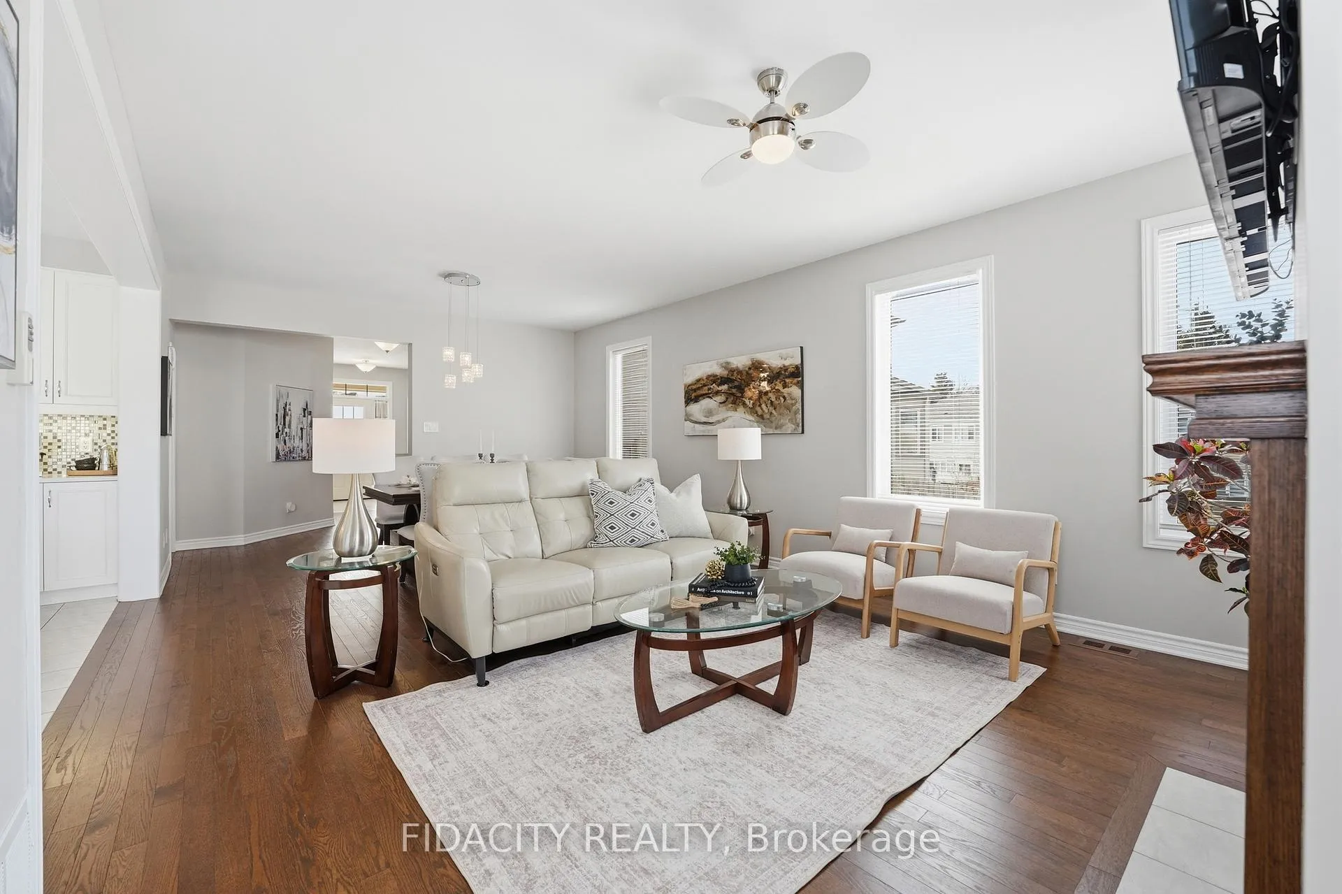 Photo 6 of 16 Sweetbay Circle, Ottawa, Stittsville (North) — HOMEH