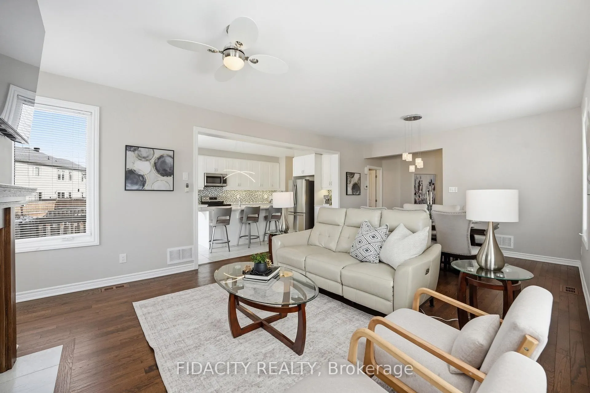 Photo 9 of 16 Sweetbay Circle, Ottawa, Stittsville (North) — HOMEH