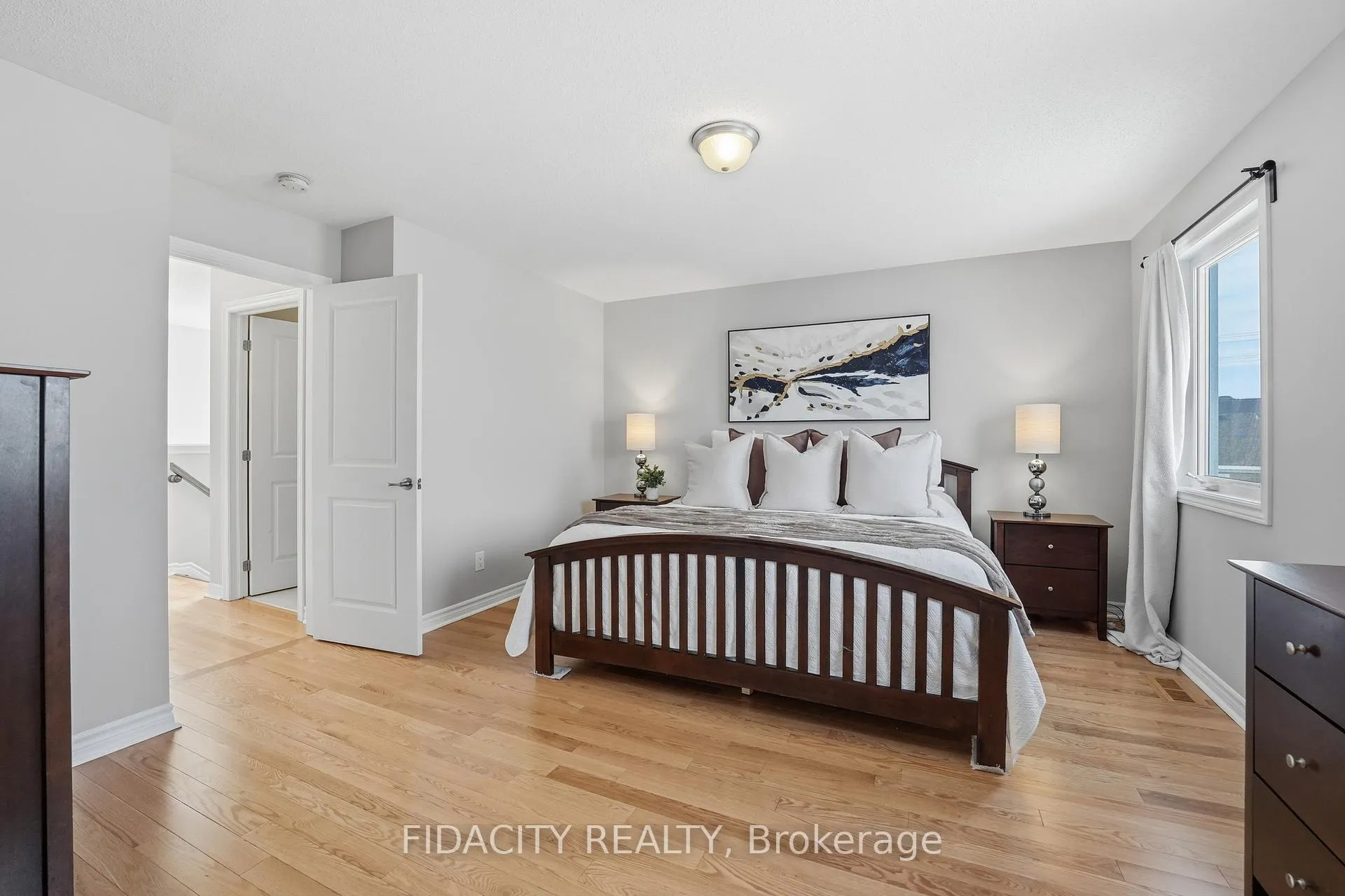 Photo 21 of 16 Sweetbay Circle, Ottawa, Stittsville (North) — HOMEH