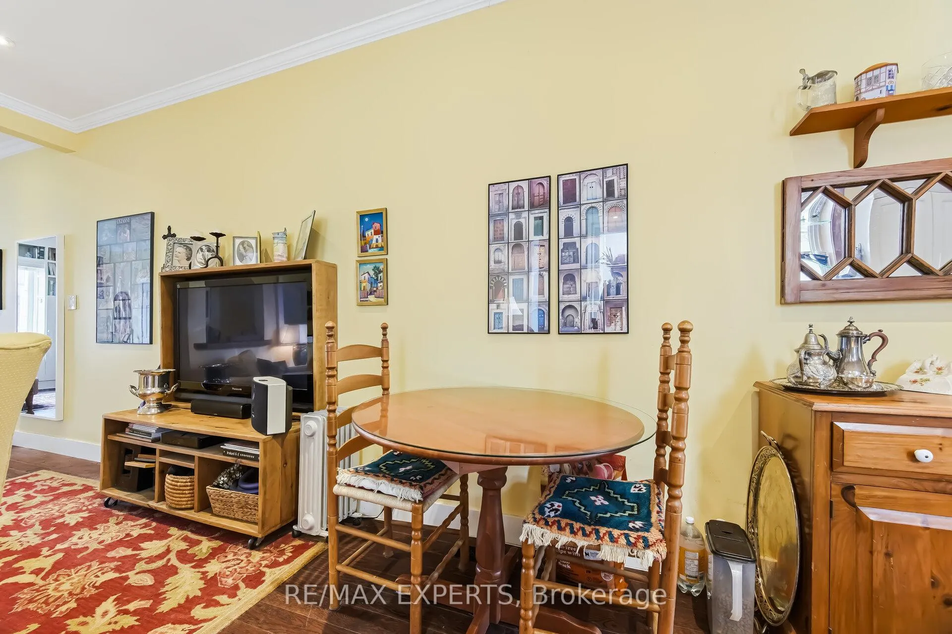 Photo 9 of 34 Grant Street, Toronto, South Riverdale — HOMEH