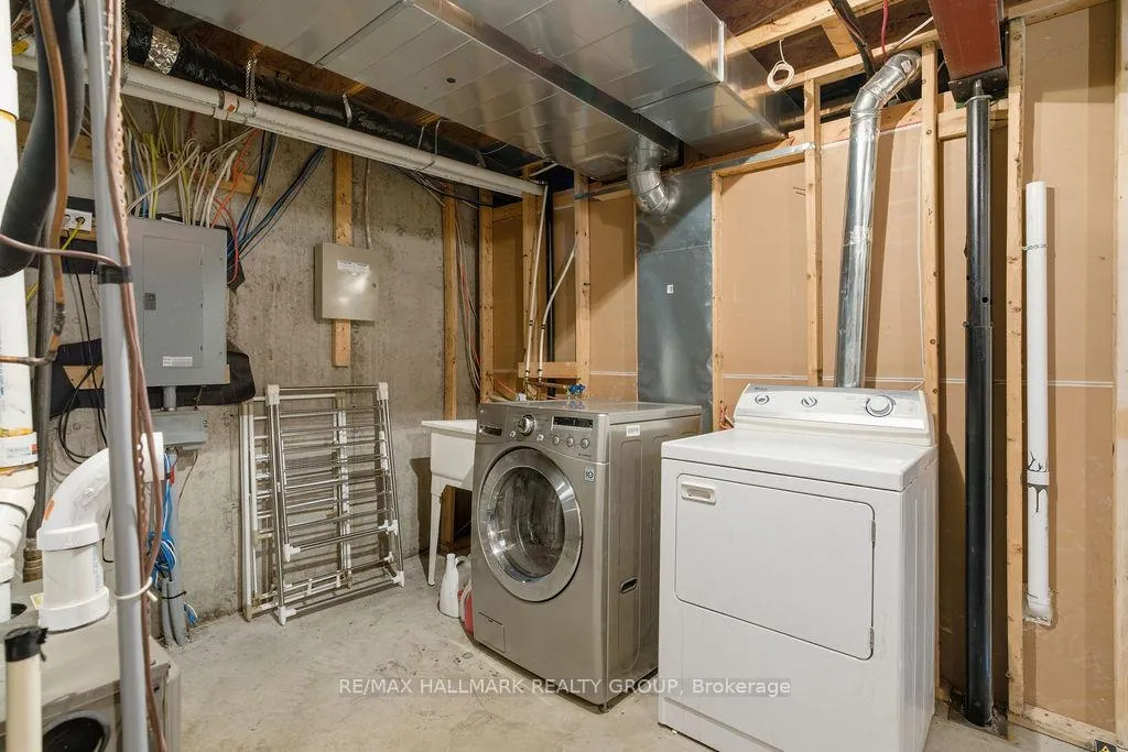 Photo 33 of 79 Chesapeake Crescent, Ottawa, Barrhaven - Cedargrove/Fraserdale — HOMEH