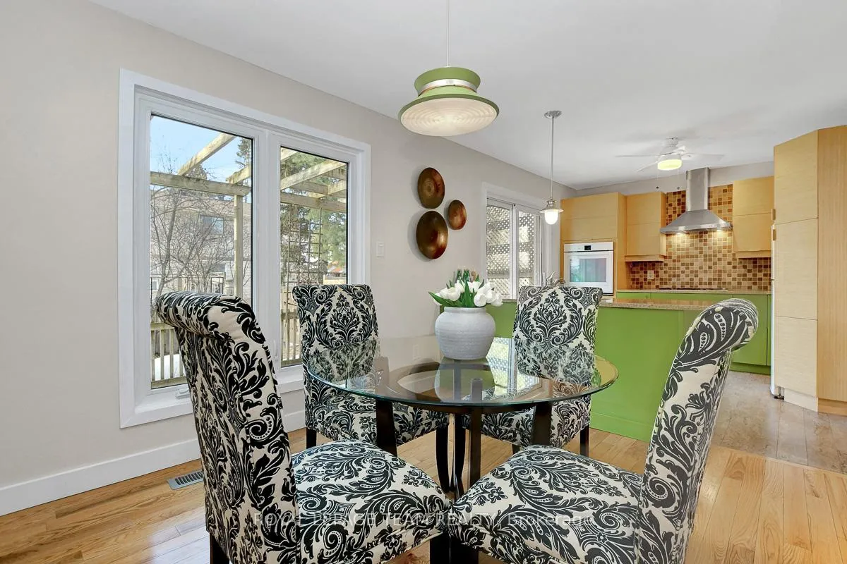 Photo 10 of 27 Winchester Drive, Ottawa, Kanata - Glencairn/Hazeldean — HOMEH