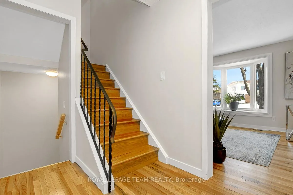 Photo 15 of 27 Winchester Drive, Ottawa, Kanata - Glencairn/Hazeldean — HOMEH