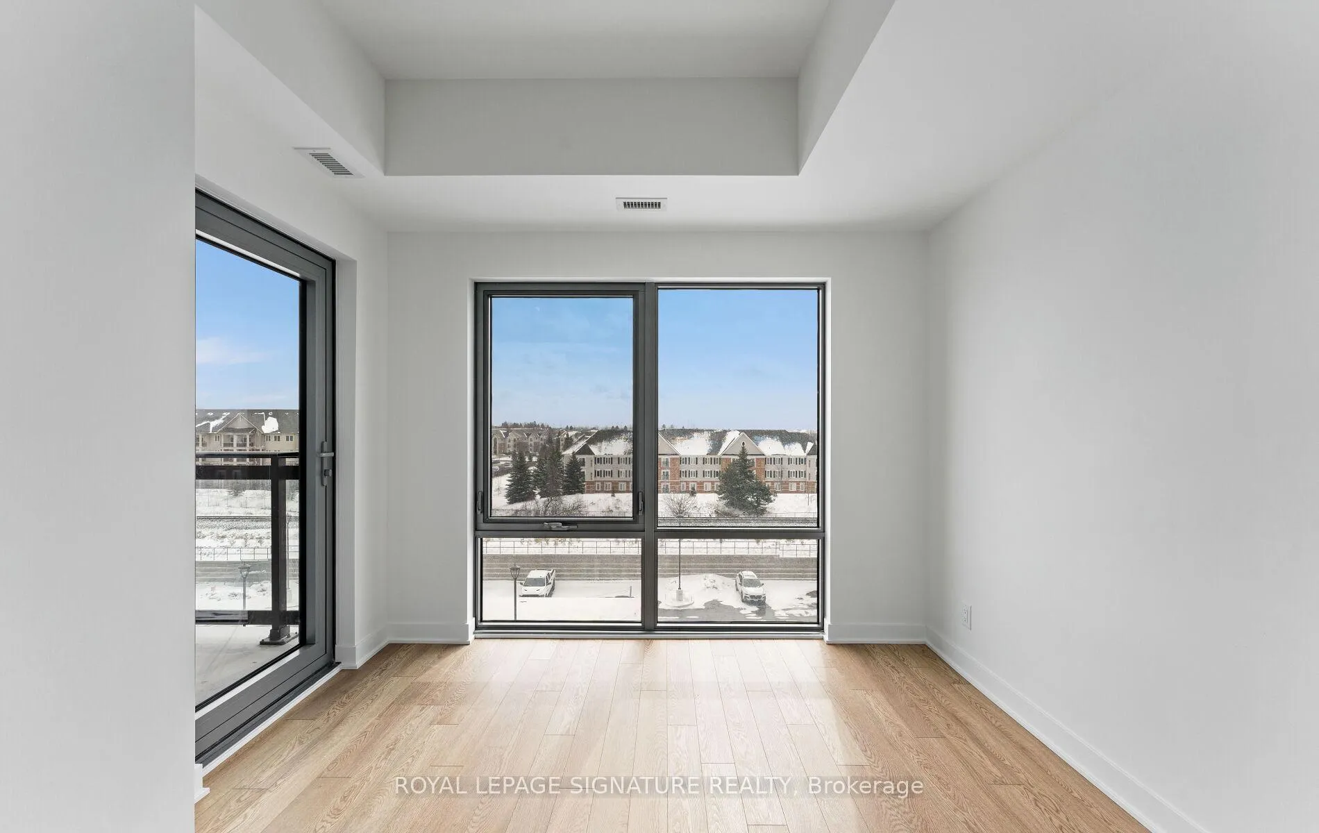 Photo 11 of Unit 504, 51 Clarington Blvd, Clarington, Bowmanville — HOMEH