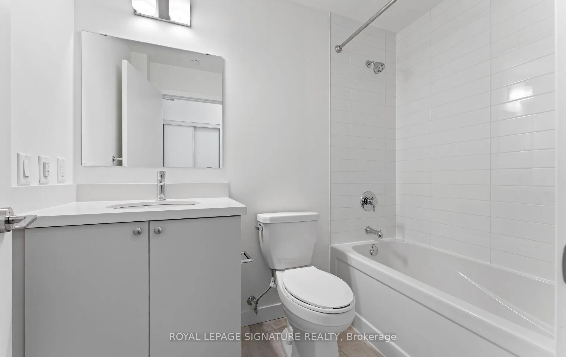 Photo 19 of Unit 504, 51 Clarington Blvd, Clarington, Bowmanville — HOMEH