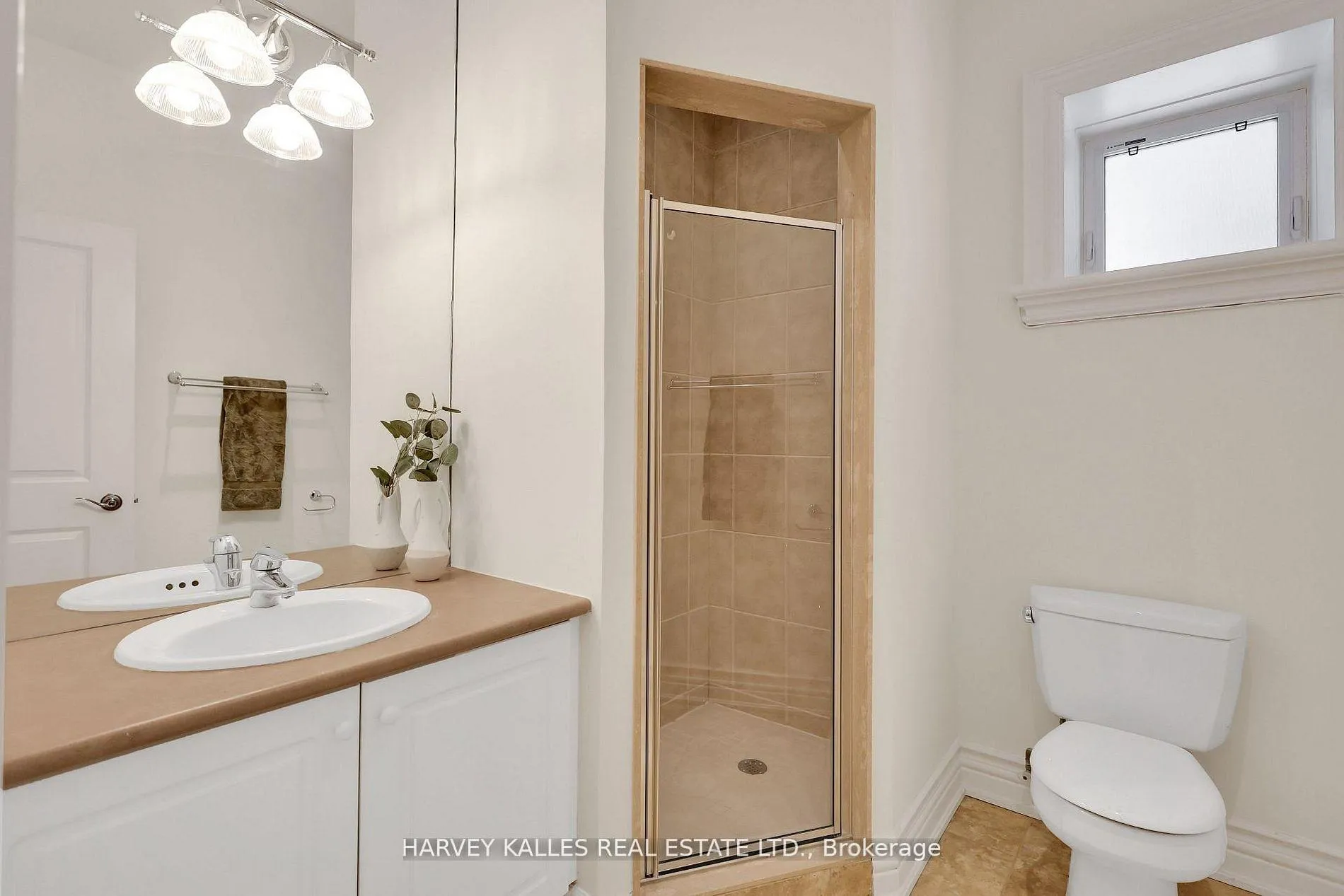 Photo 40 of 76 Dunblaine Avenue, Toronto, Bedford Park-Nortown — HOMEH