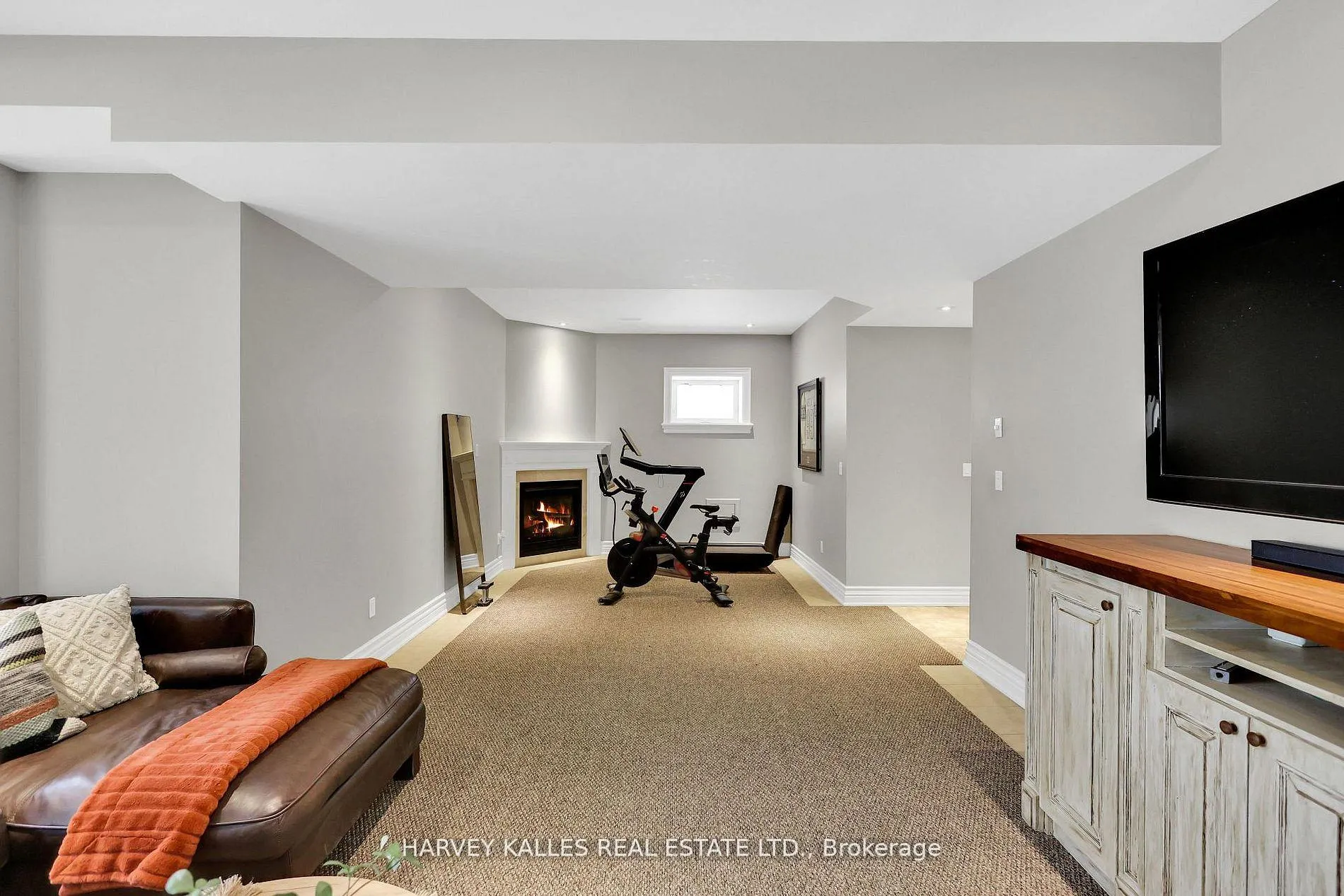 Photo 43 of 76 Dunblaine Avenue, Toronto, Bedford Park-Nortown — HOMEH