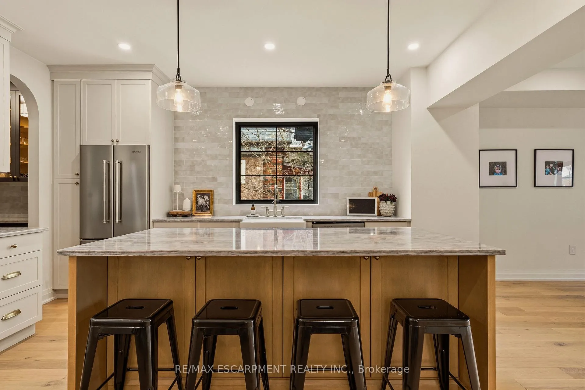 Photo 8 of 30 Matilda Street N, Hamilton, Dundas — HOMEH