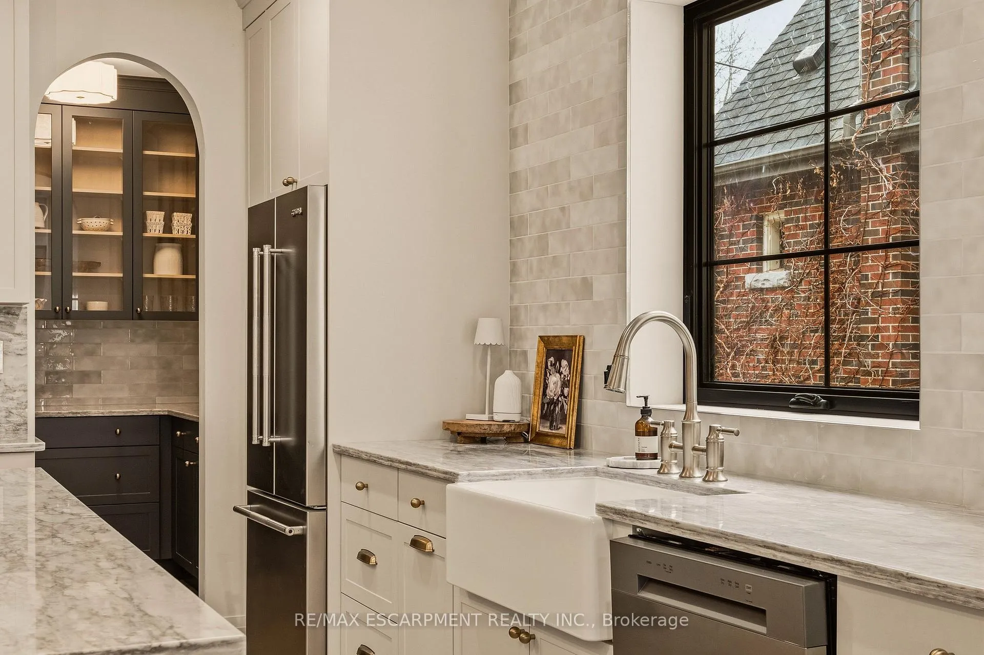 Photo 13 of 30 Matilda Street N, Hamilton, Dundas — HOMEH