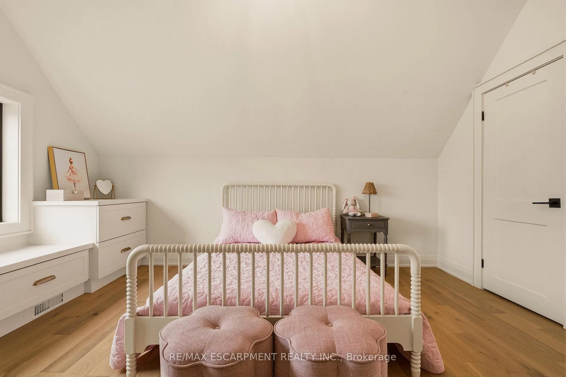Photo 40 of 30 Matilda Street N, Hamilton, Dundas — HOMEH