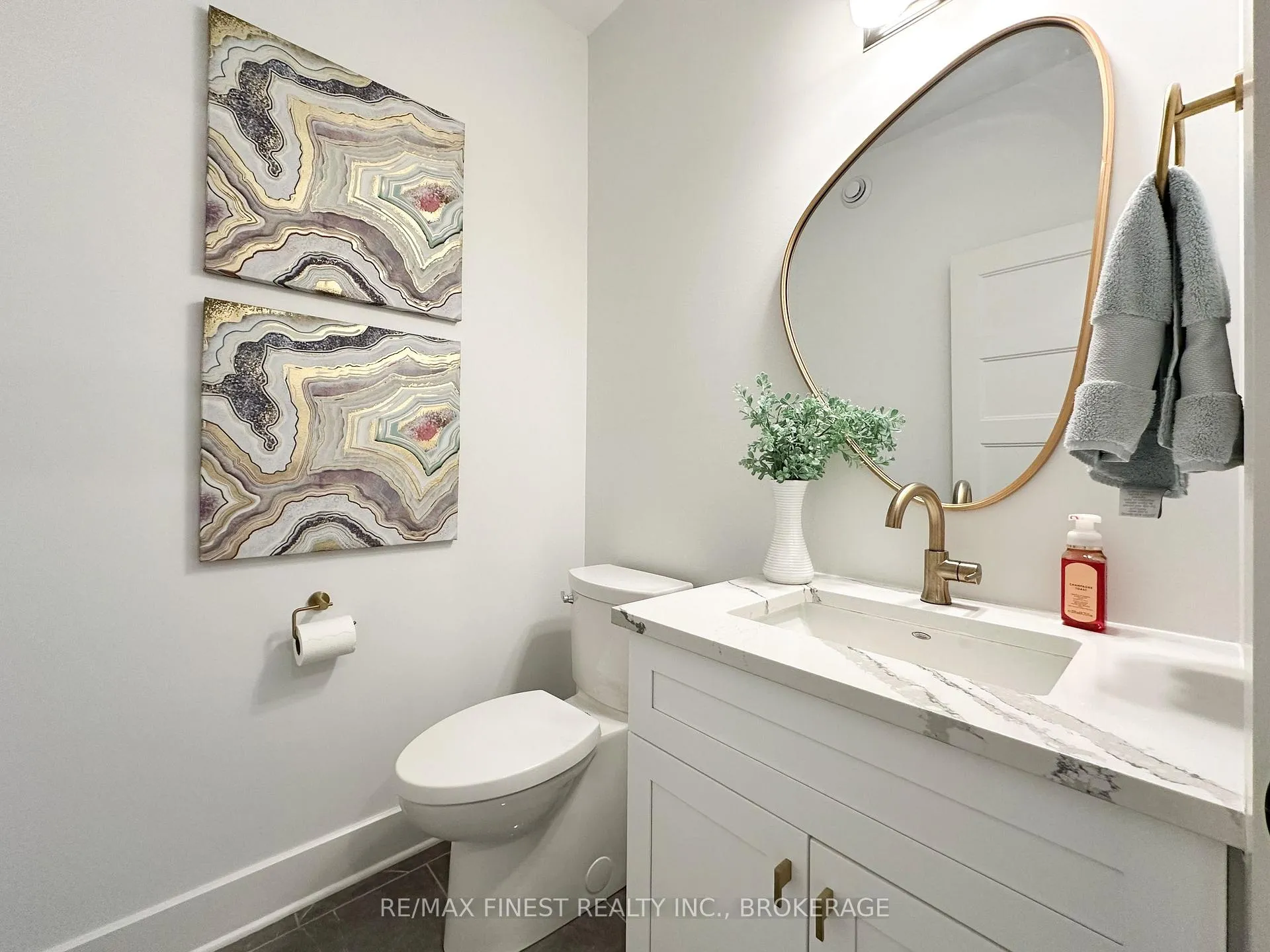Photo 17 of 1235 Waterside Way, Kingston, Kingston East (Incl Barret Crt) — HOMEH