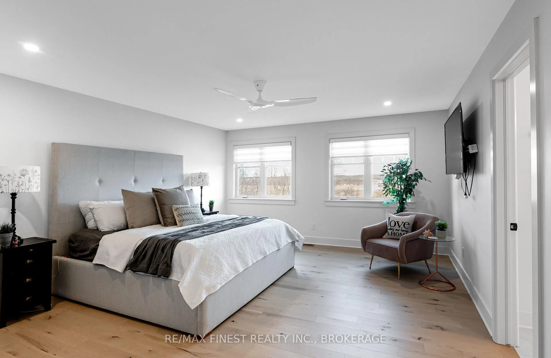 Photo 18 of 1235 Waterside Way, Kingston, Kingston East (Incl Barret Crt) — HOMEH