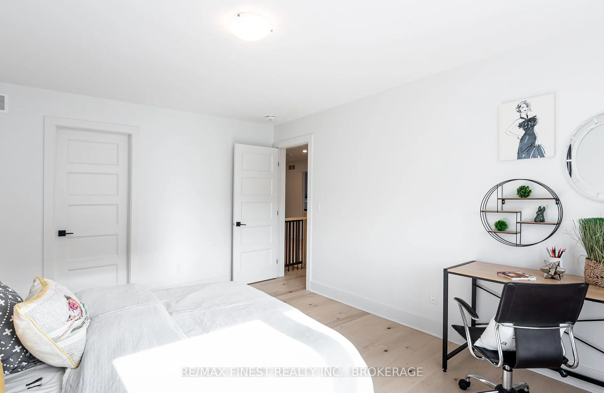 Photo 34 of 1235 Waterside Way, Kingston, Kingston East (Incl Barret Crt) — HOMEH