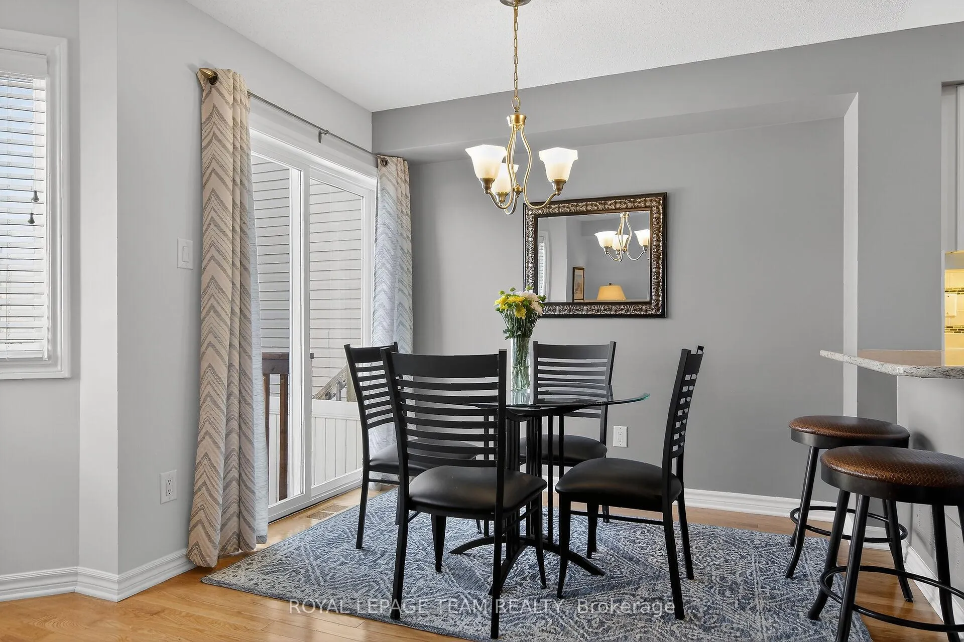 Photo 11 of 114 Tandalee Crescent, Ottawa, Kanata - Emerald Meadows/Trailwest — HOMEH