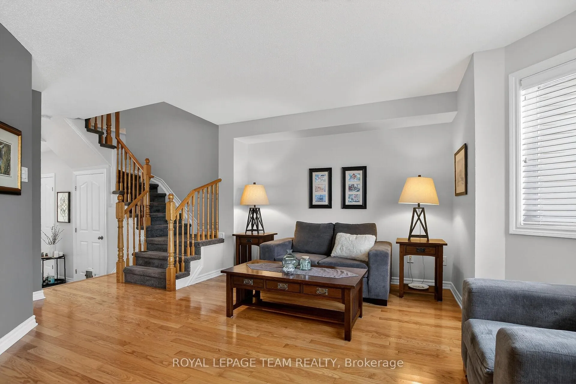 Photo 17 of 114 Tandalee Crescent, Ottawa, Kanata - Emerald Meadows/Trailwest — HOMEH