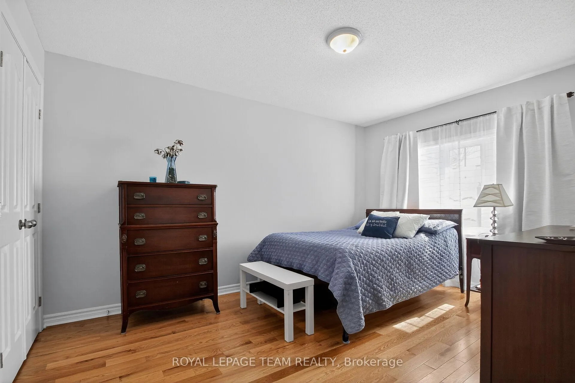Photo 19 of 114 Tandalee Crescent, Ottawa, Kanata - Emerald Meadows/Trailwest — HOMEH