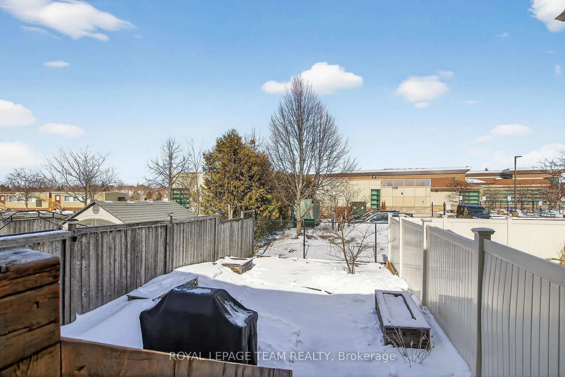 Photo 34 of 114 Tandalee Crescent, Ottawa, Kanata - Emerald Meadows/Trailwest — HOMEH