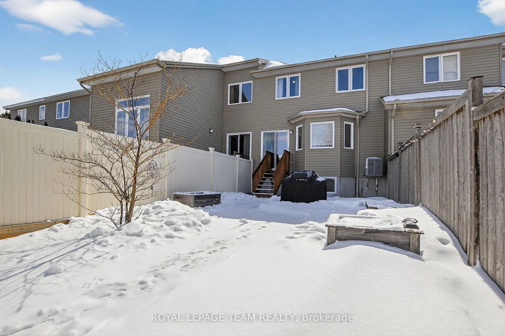 Photo 36 of 114 Tandalee Crescent, Ottawa, Kanata - Emerald Meadows/Trailwest — HOMEH