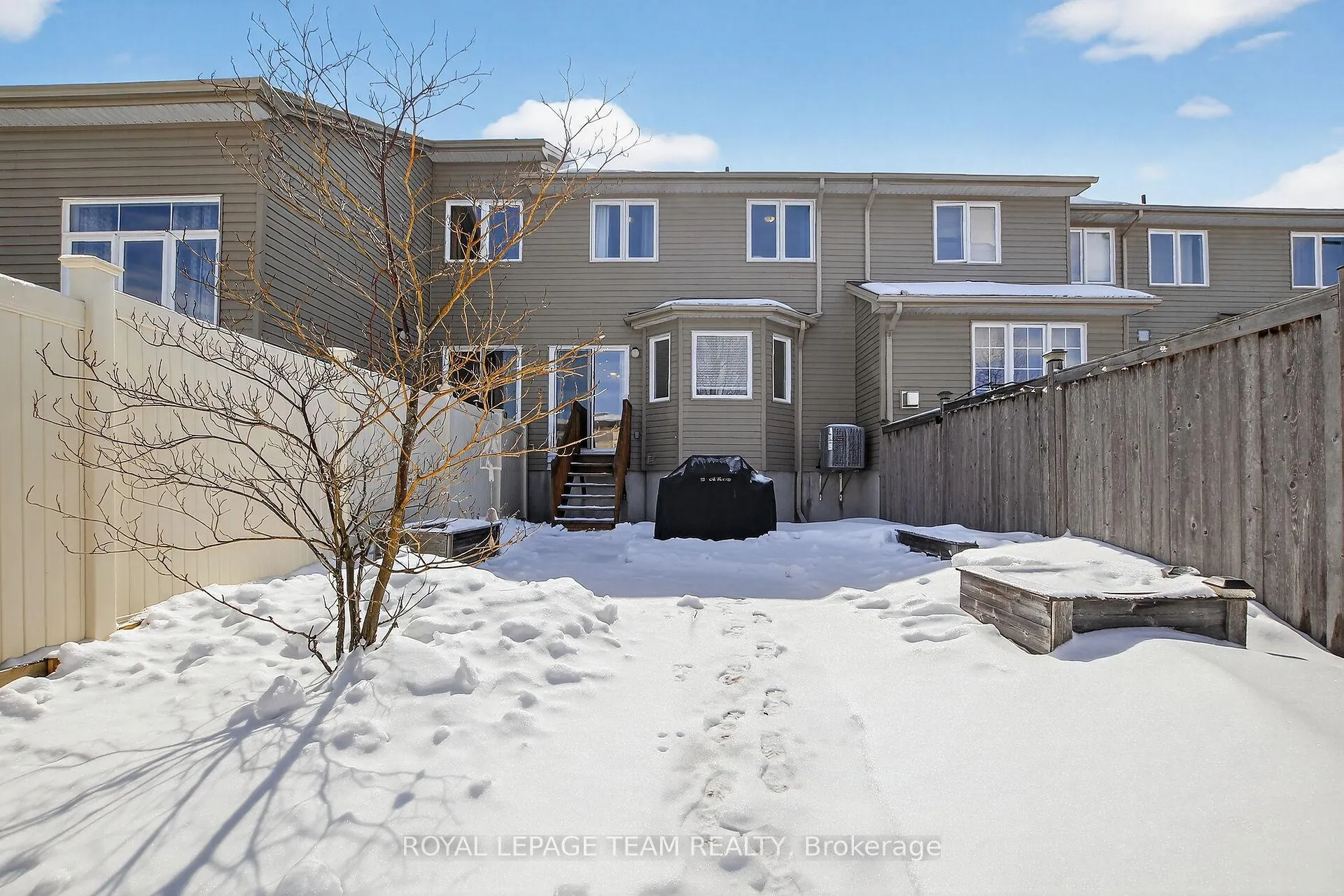 Photo 37 of 114 Tandalee Crescent, Ottawa, Kanata - Emerald Meadows/Trailwest — HOMEH