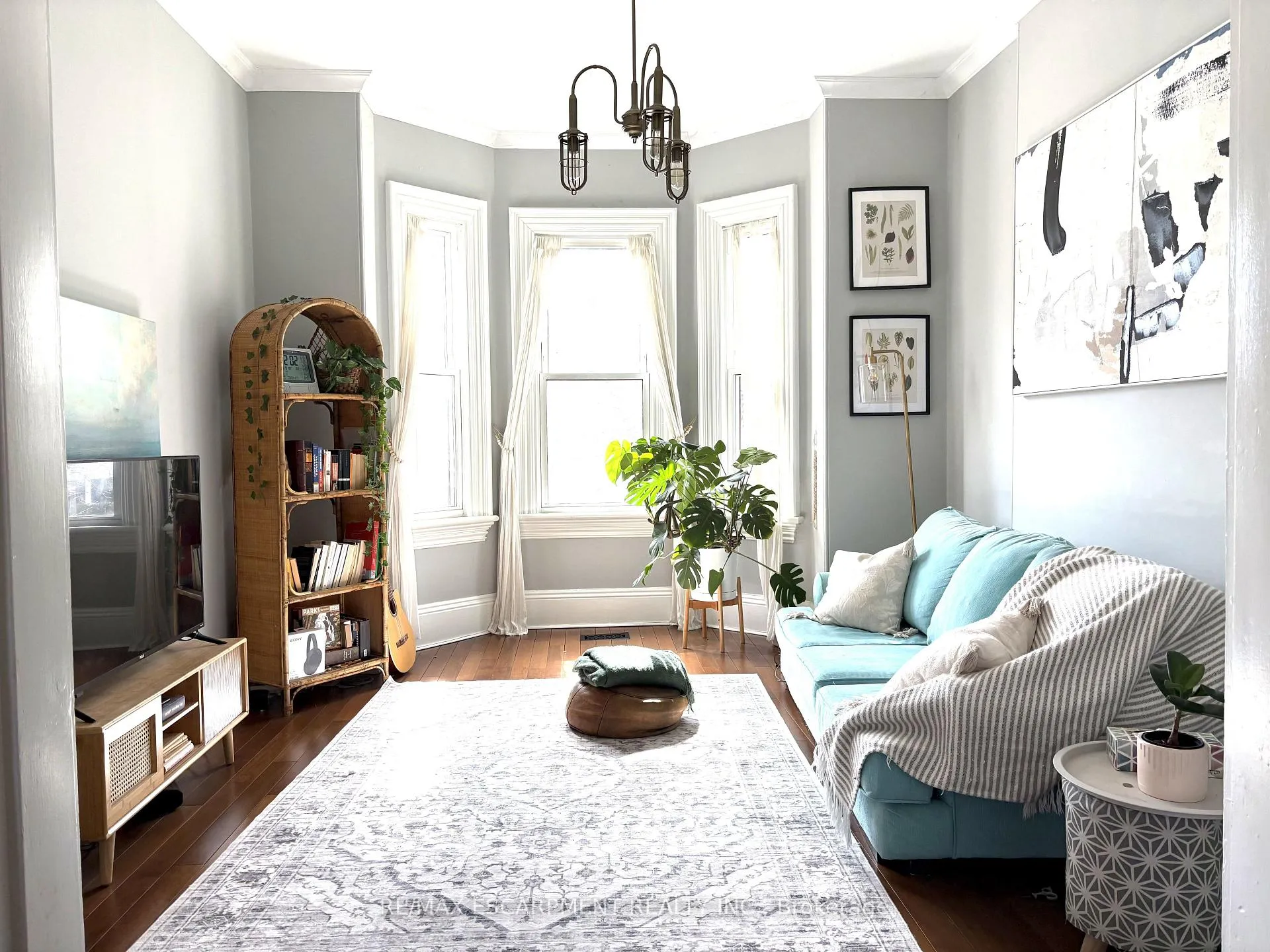 Photo 9 of 276 Hunter Street W, Hamilton, Kirkendall — HOMEH