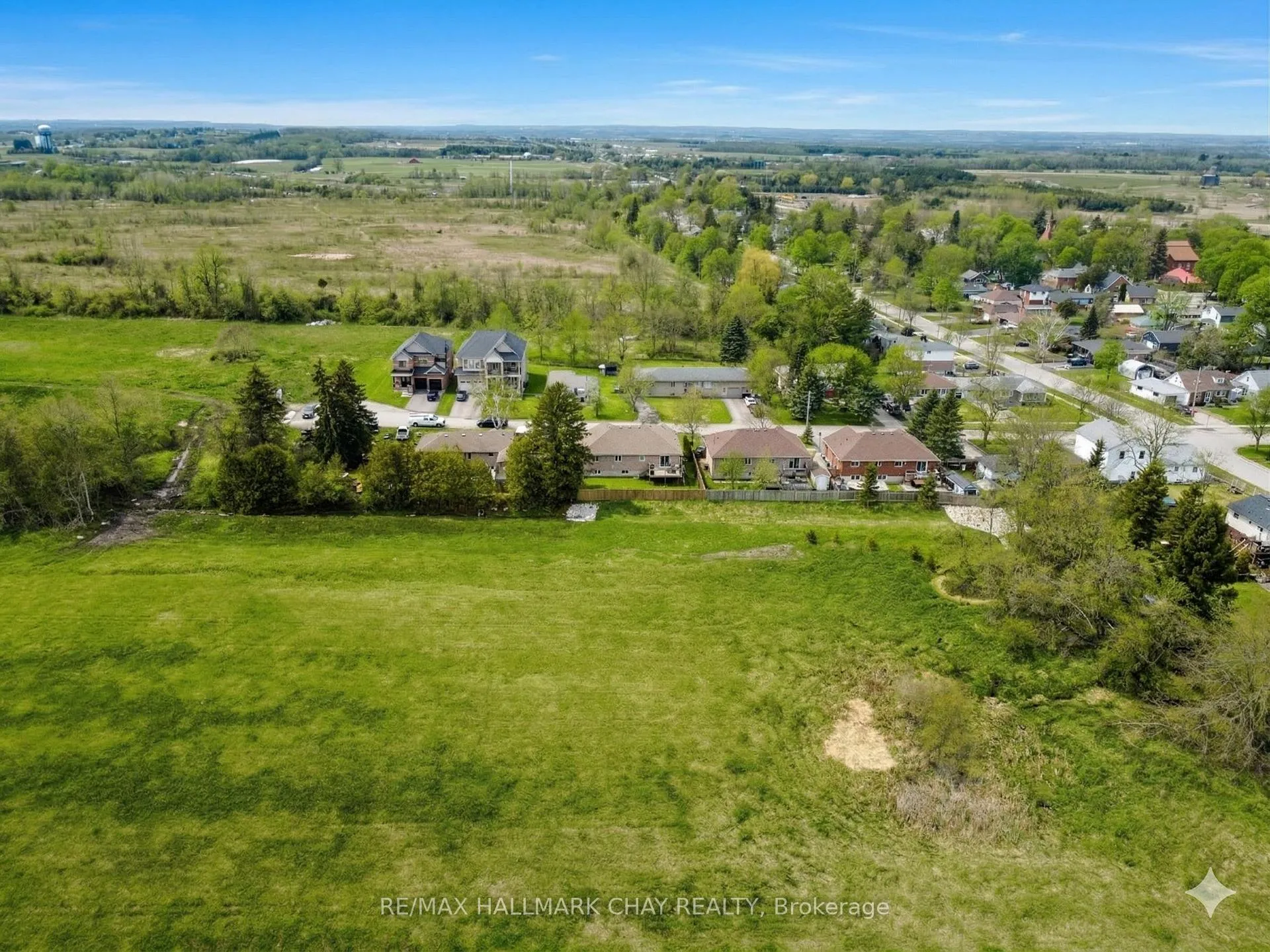 Photo 44 of 57 Tecumseth Street S, New Tecumseth, Beeton — HOMEH