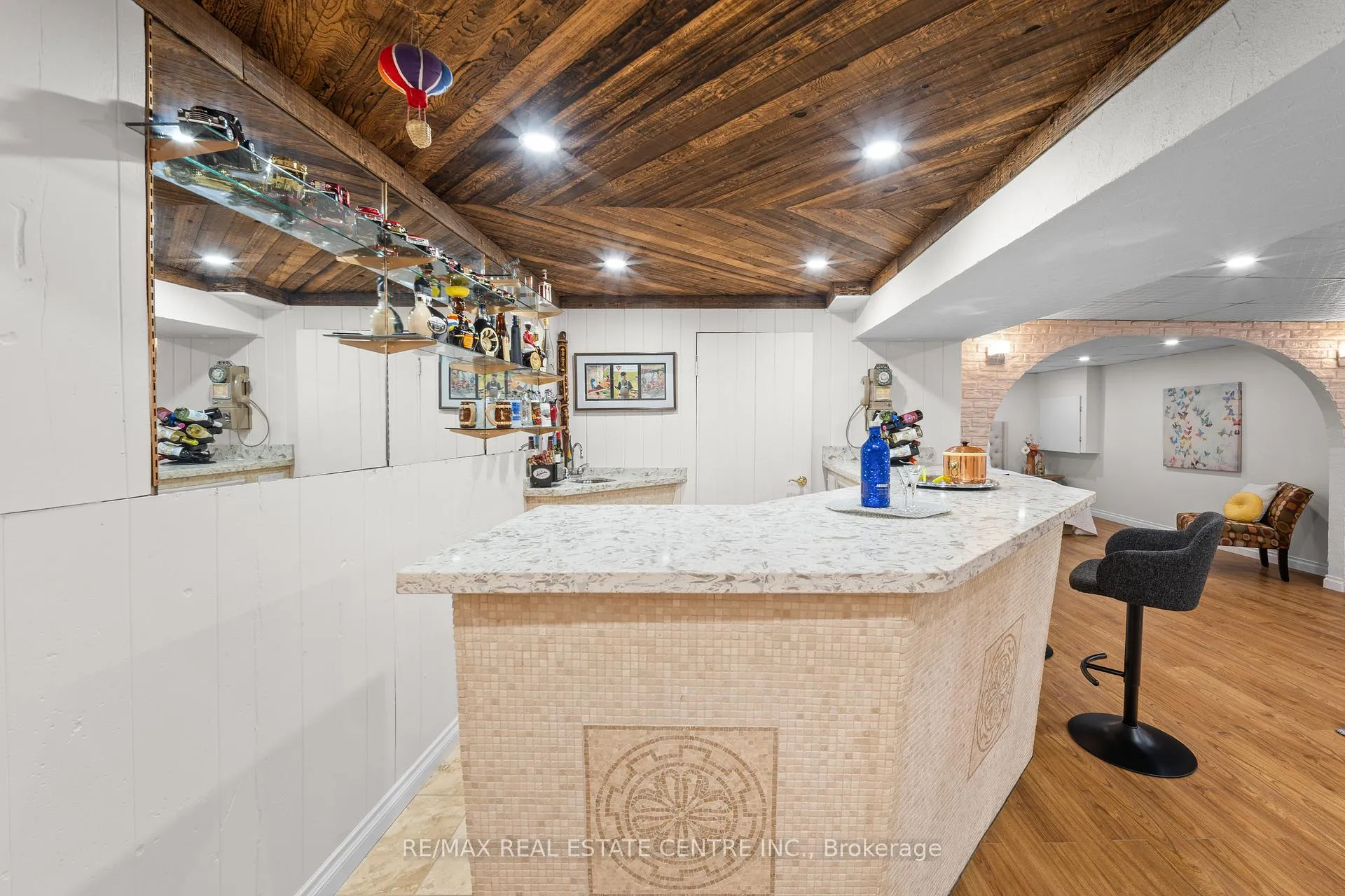 Photo 40 of 15 Blackthorn Lane, Brampton, Brampton North — HOMEH