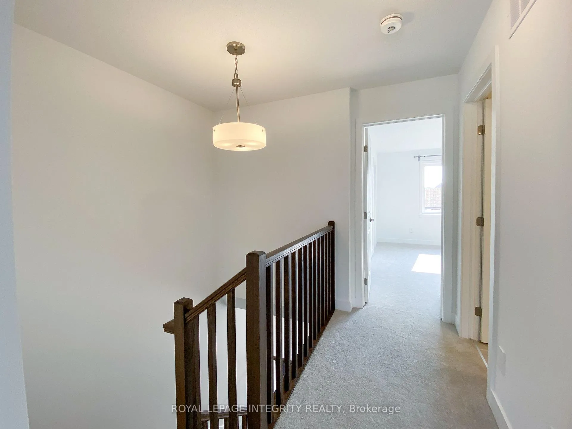 Photo 10 of 239 Zinnia Way, Ottawa, Riverside South/Gloucester Glen — HOMEH