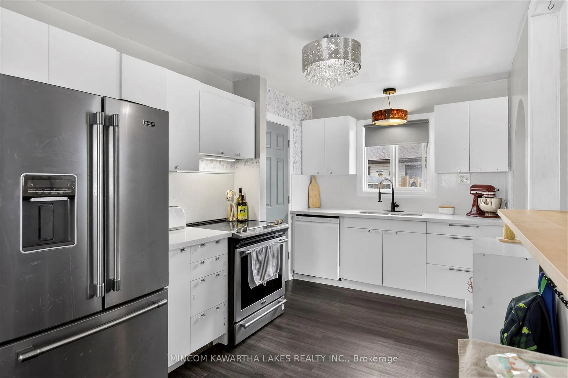 Photo 15 of 614 Corrigan Crescent, Peterborough, Ashburnham Ward 4 — HOMEH