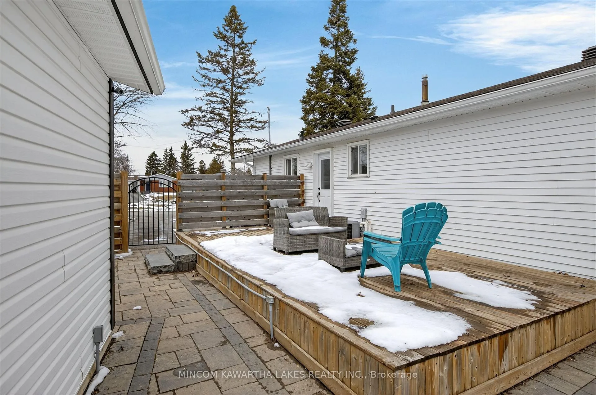 Photo 41 of 614 Corrigan Crescent, Peterborough, Ashburnham Ward 4 — HOMEH