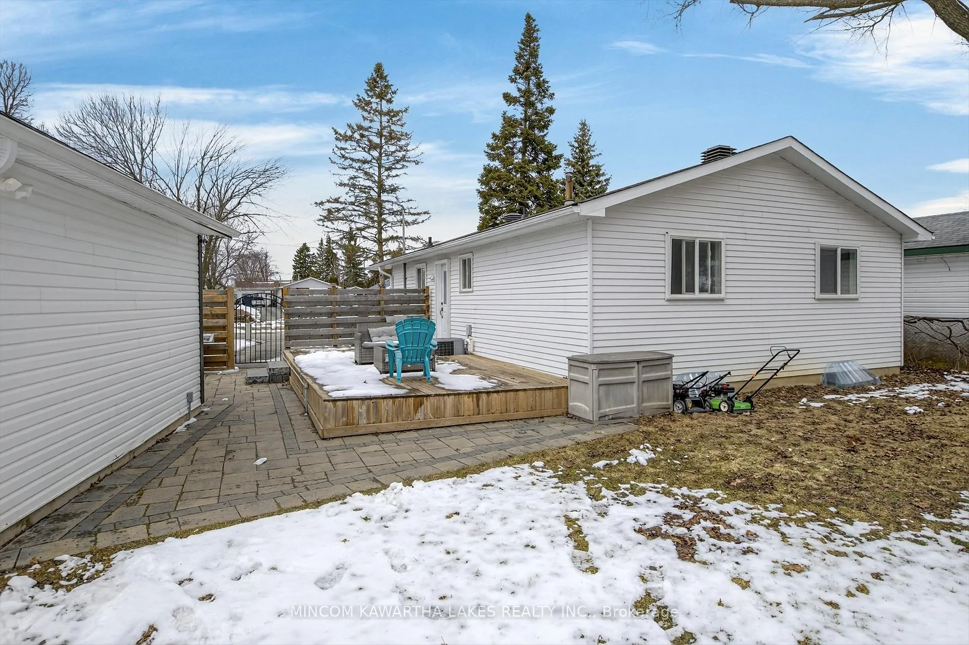 Photo 46 of 614 Corrigan Crescent, Peterborough, Ashburnham Ward 4 — HOMEH