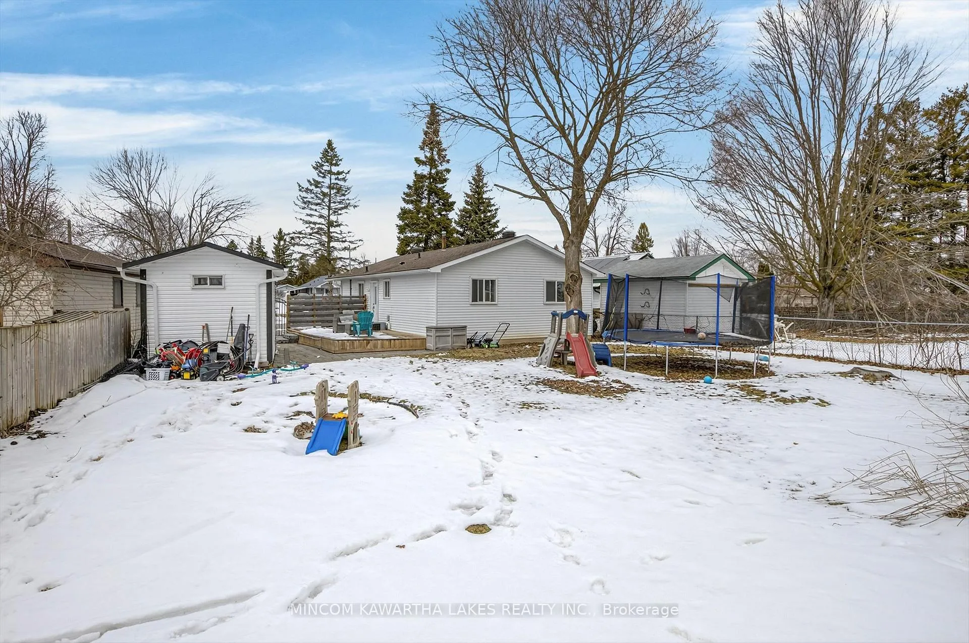 Photo 47 of 614 Corrigan Crescent, Peterborough, Ashburnham Ward 4 — HOMEH