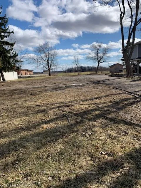 Photo 4 of 131 Talbot Street E, Haldimand — HOMEH