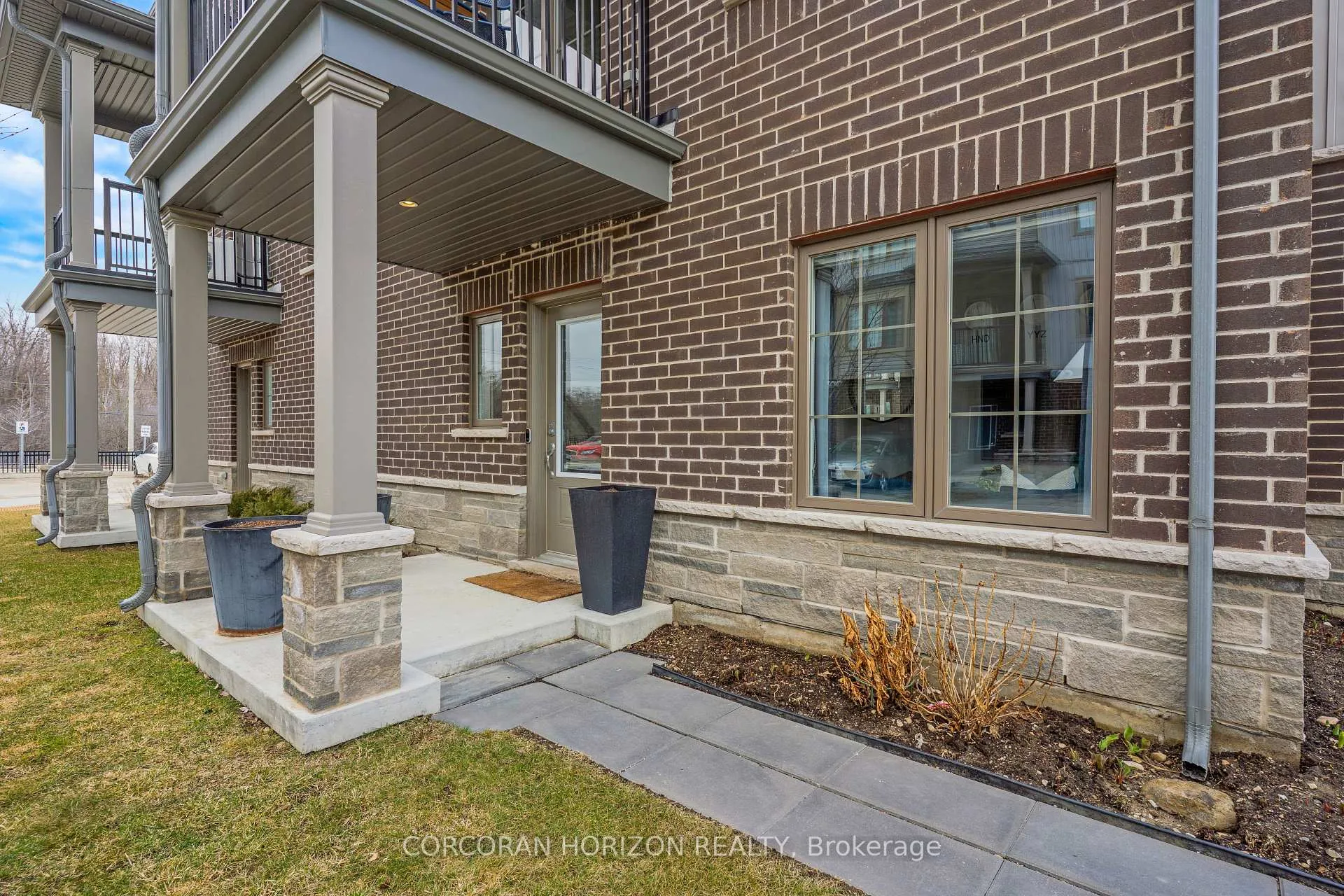 Photo 4 of Unit 70, 124 Compass Trail, Cambridge — HOMEH