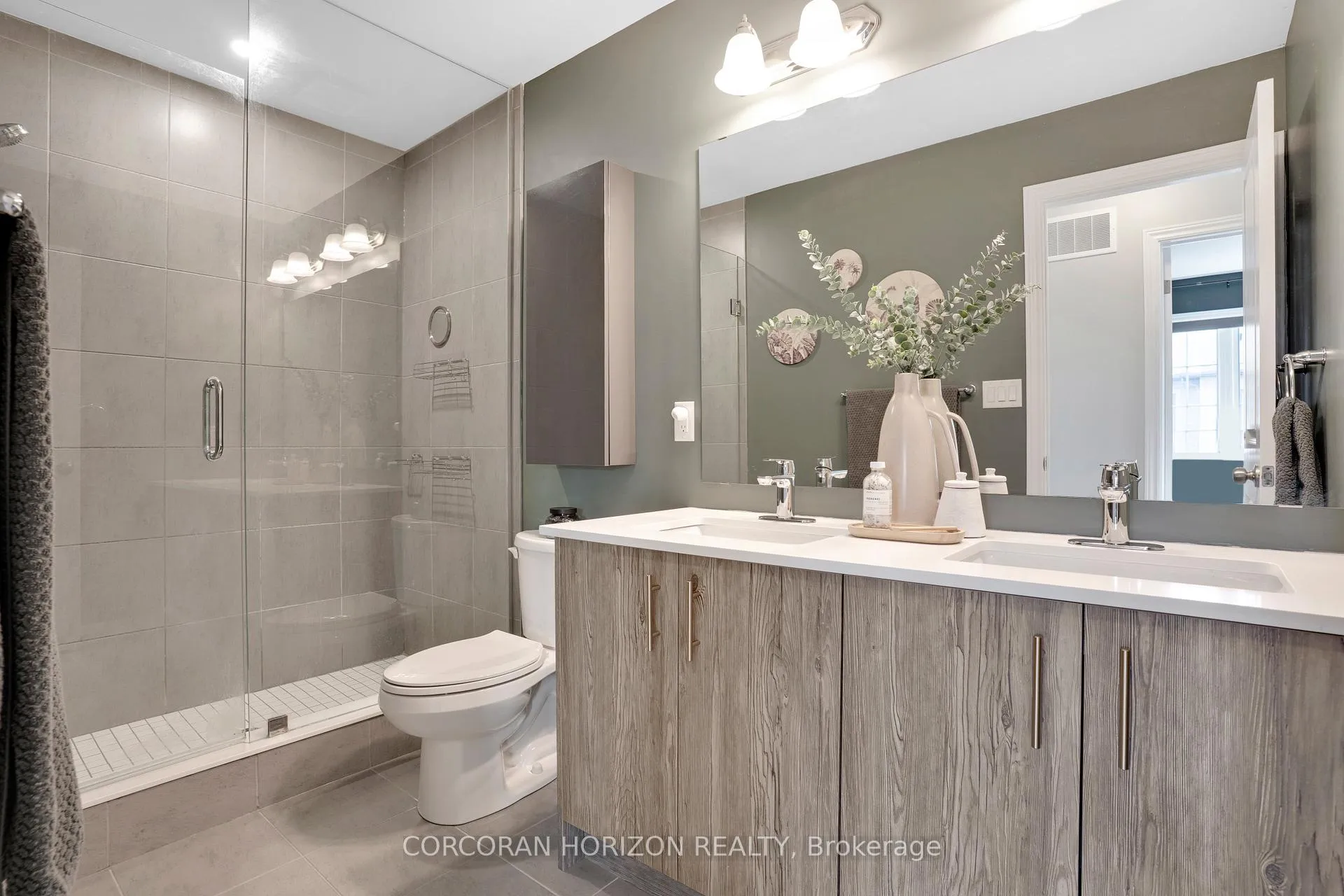 Photo 31 of Unit 70, 124 Compass Trail, Cambridge — HOMEH
