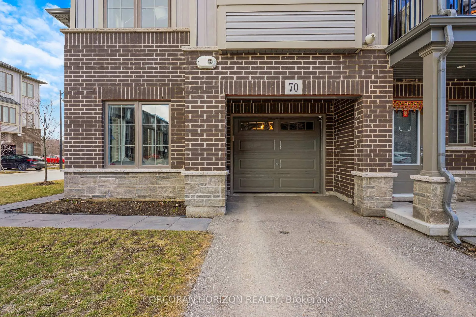 Photo 37 of Unit 70, 124 Compass Trail, Cambridge — HOMEH