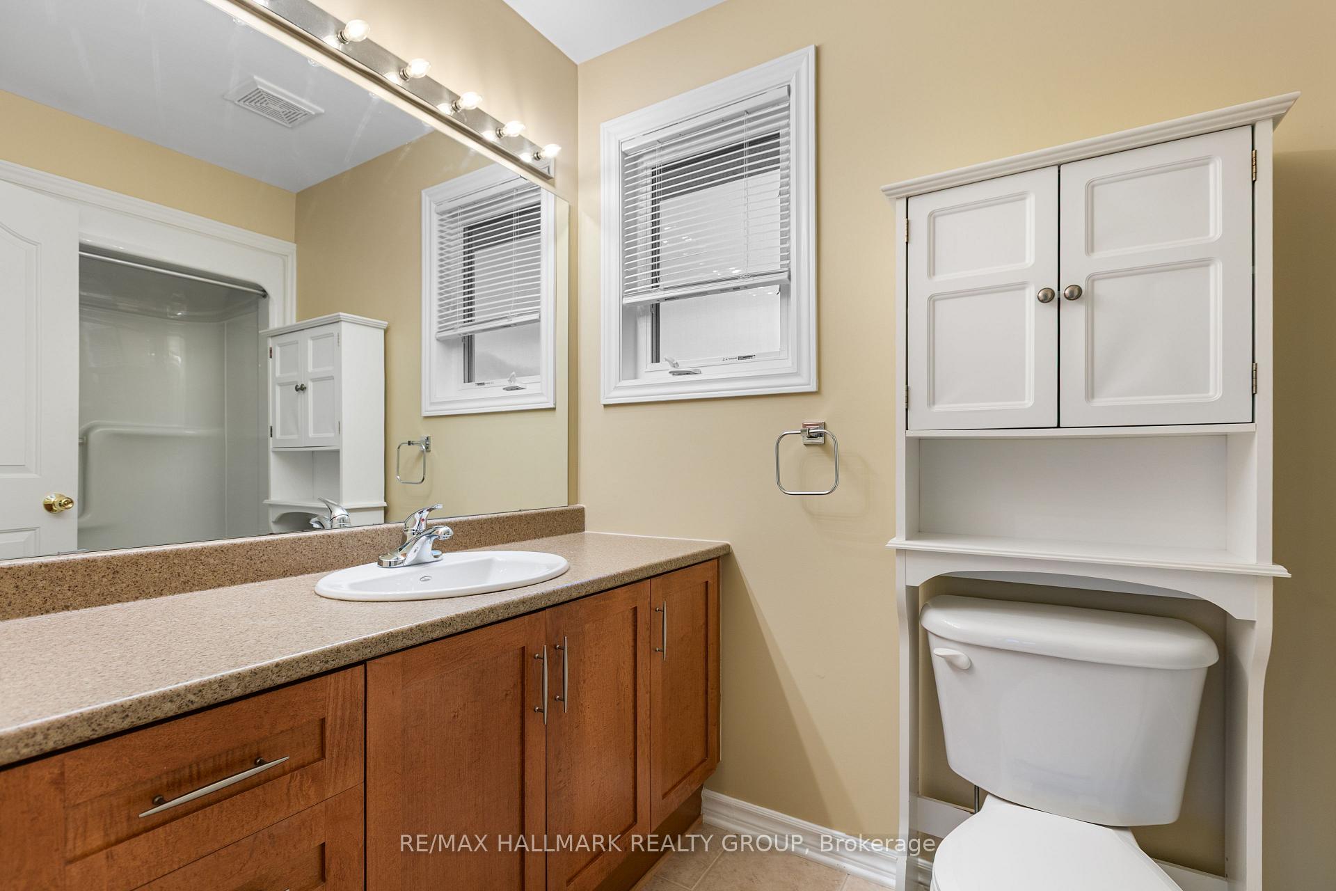 Photo 20 of 111 Woliston Crescent, Ottawa, Kanata - Morgan's Grant/South March — HOMEH