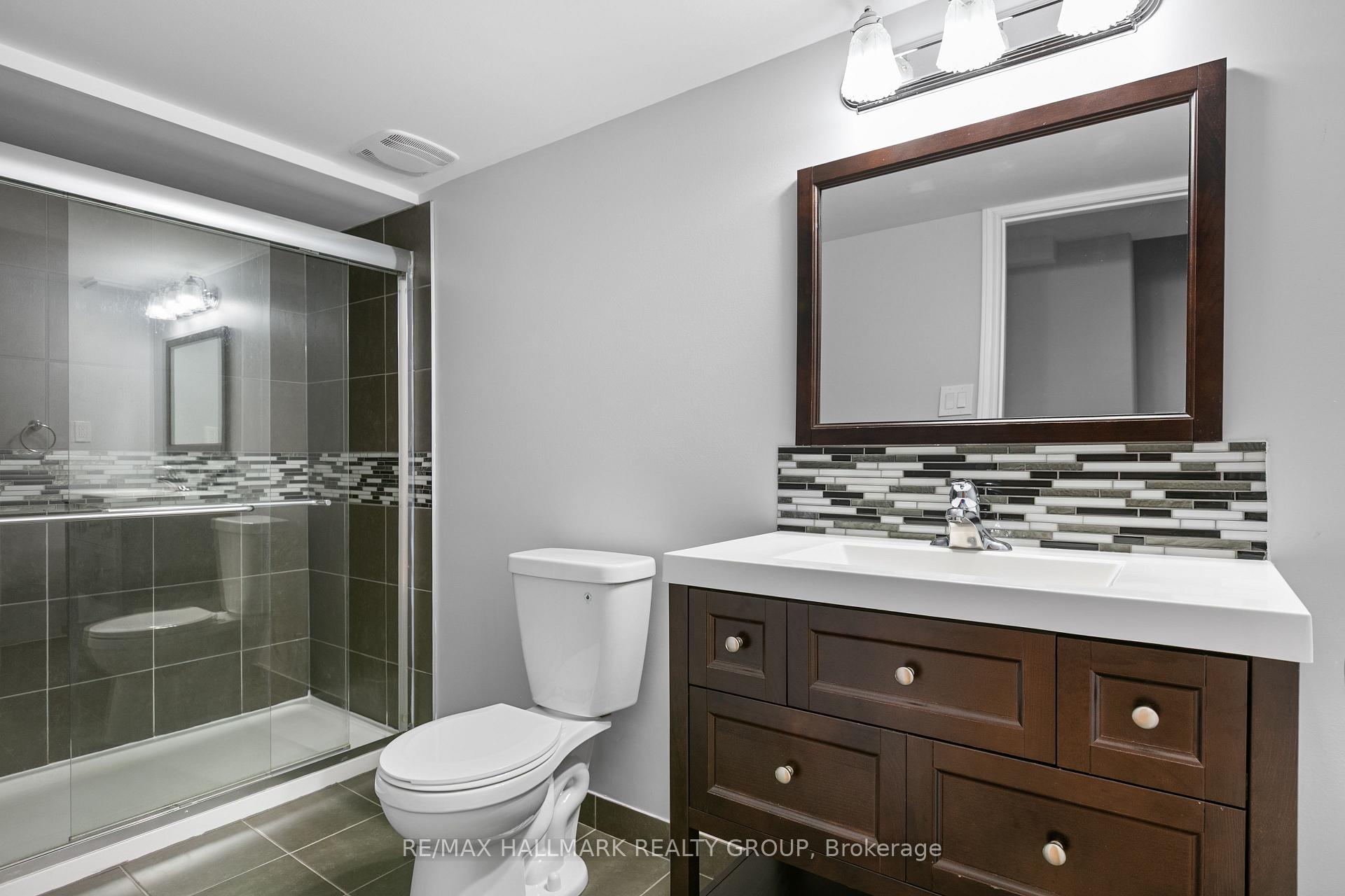 Photo 21 of 111 Woliston Crescent, Ottawa, Kanata - Morgan's Grant/South March — HOMEH