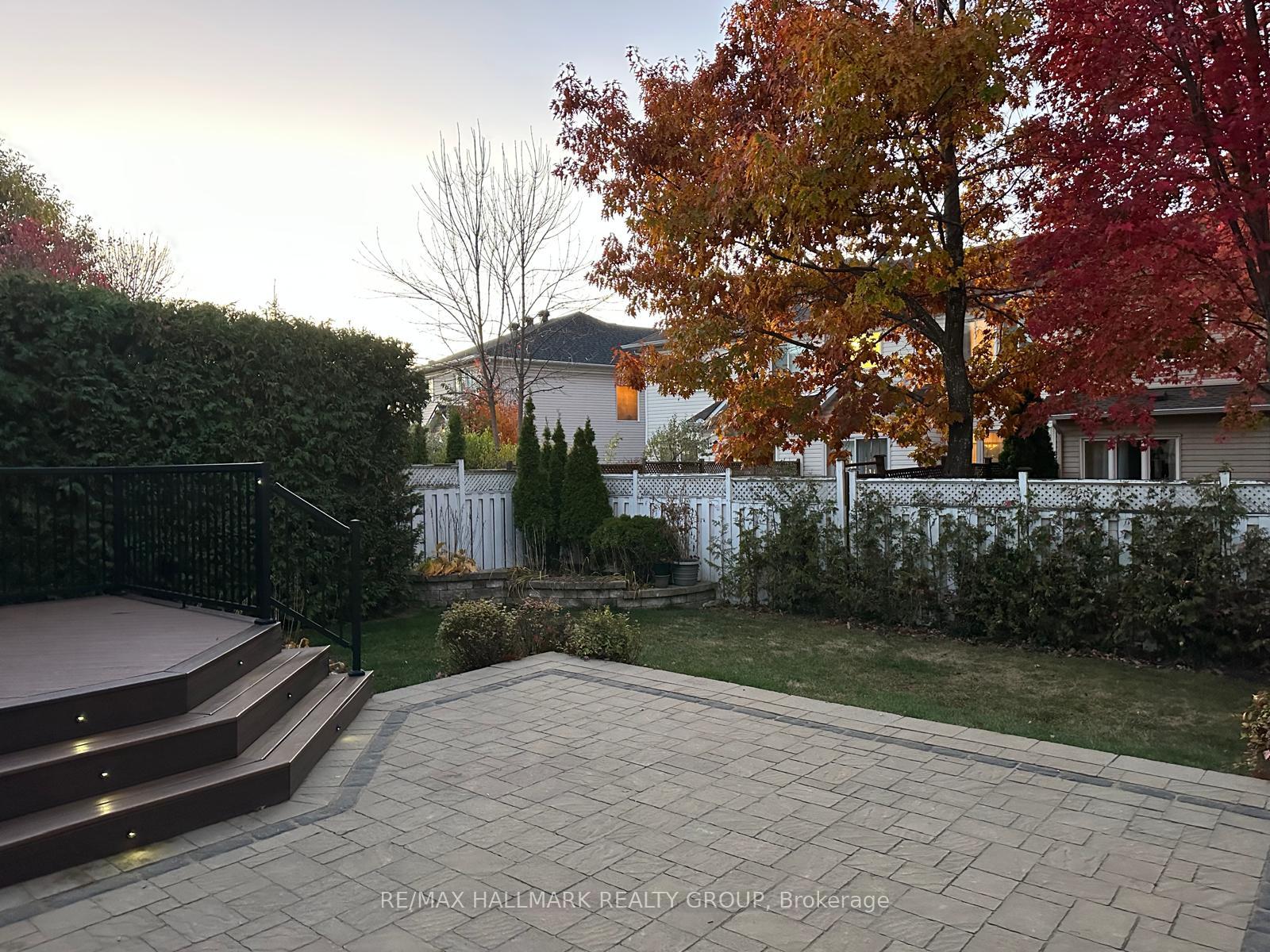 Photo 29 of 111 Woliston Crescent, Ottawa, Kanata - Morgan's Grant/South March — HOMEH